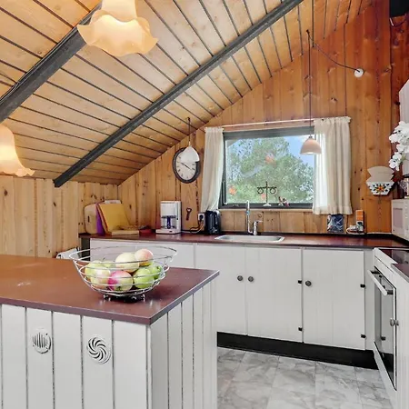 Feriehus Pet Friendly Home In Norre Nebel With Wifi *