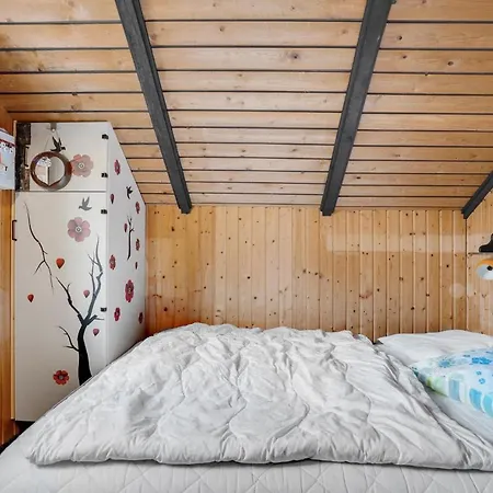 Pet Friendly Home In Norre Nebel With Wifi *